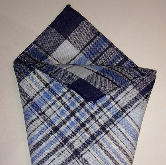 3 Men Handkerchiefs- "Stylish :The Dapper Choice" - Picture 4 of 10